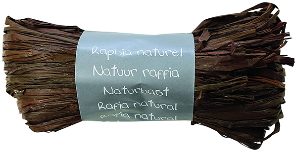 Raphia naturel – Chocolat – Pelote de 50 g – 700 brins de 1 m