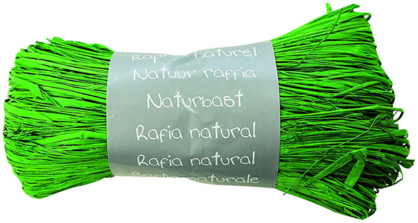 Raphia naturel – Vert sapin – Pelote de 50 g – 700 brins de 1 m